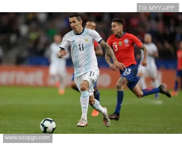 阿根廷球星深入分析足球比赛技巧与战术演绎